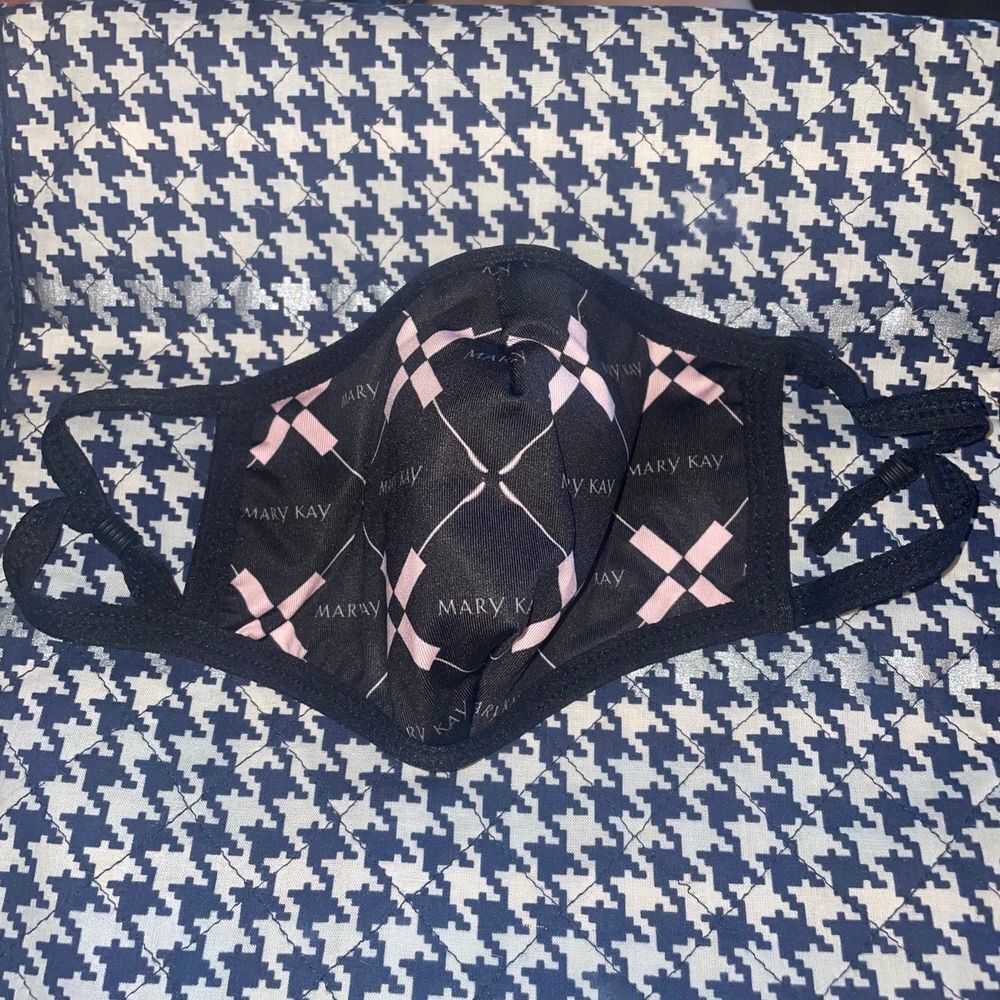 Mary Kay black unisex‎ face mask